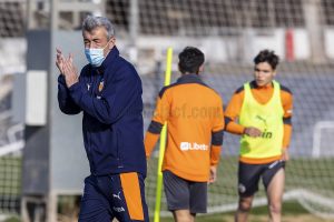 Óscar Fernández: “Los chicos trabajan para revertir la situación”