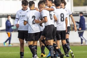 El Juvenil A, a un partido del liderato
