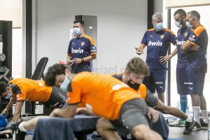 ¿Posible relevo en el banquillo del VCF Mestalla?