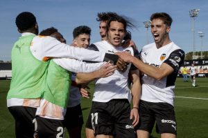El VCF Mestalla remonta y se gusta en una segunda mitad arrolladora