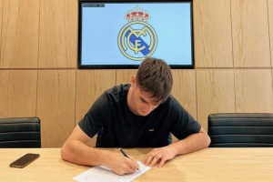 David Ruíz ya pertenece a “La Fábrica”