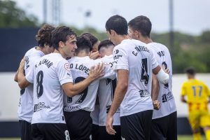 La primera llegó a la tercera: el VCF Mestalla vence con merecimiento al Lleida Esportiu