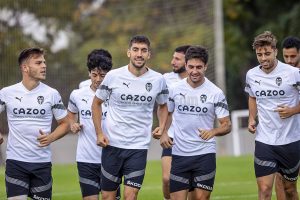 El VCF Mestalla se llevó un par de sustos en Badalona