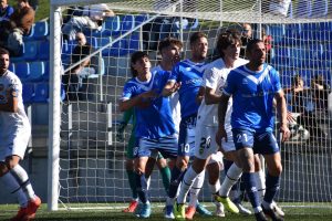 El VCF Mestalla reacciona y remonta en Badalona