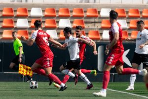 Isma Gil moja la pólvora del VCF Mestalla