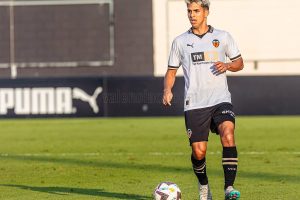 Varios clubes se interesan por la situación de Burlamaqui