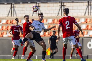 El VCF Mestalla da la cara, pero cae, ante el Nàstic