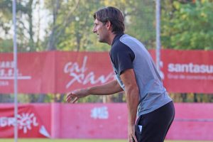 Angulo: «No hemos salido con la actitud y la concentración que merecía el partido»