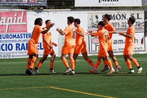 Otro contratiempo para el VCF Mestalla: lesionado Borja Calvo