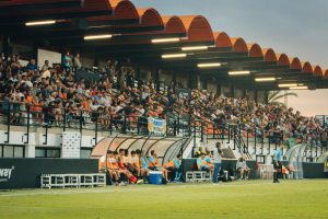 El reparto de entradas empieza a calentar el derbi