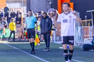 Angulo: «Hemos hecho el partido que tocaba y sumamos un punto que es bueno»