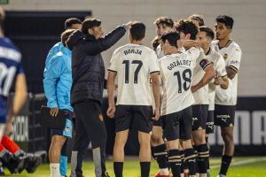 El VCF Mestalla mejora tras el cambio de molde