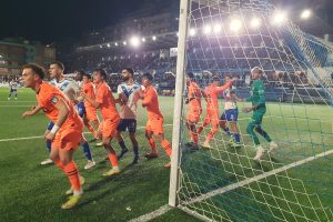 El VCF Mestalla saca premio en el inexpugnable Nou Sardenya