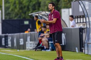 Angulo: «Estoy contento por empezar la liga con victoria ante un rival difícil»