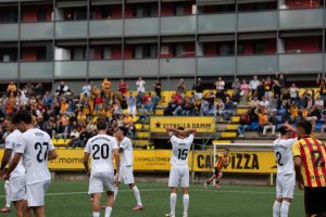 La fragilidad defensiva condena a un VCF Mestalla endeble
