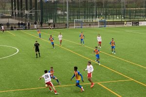 El VCF Mestalla resiste, y puntúa, bajo la lluvia de Vidreres