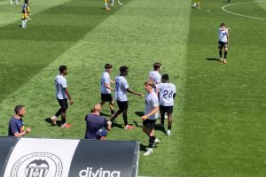 El VCF Mestalla sella la permanencia con goleada