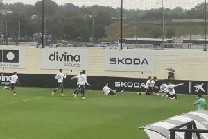 El VCF Mestalla ‘agua’ la fiesta de la UESA